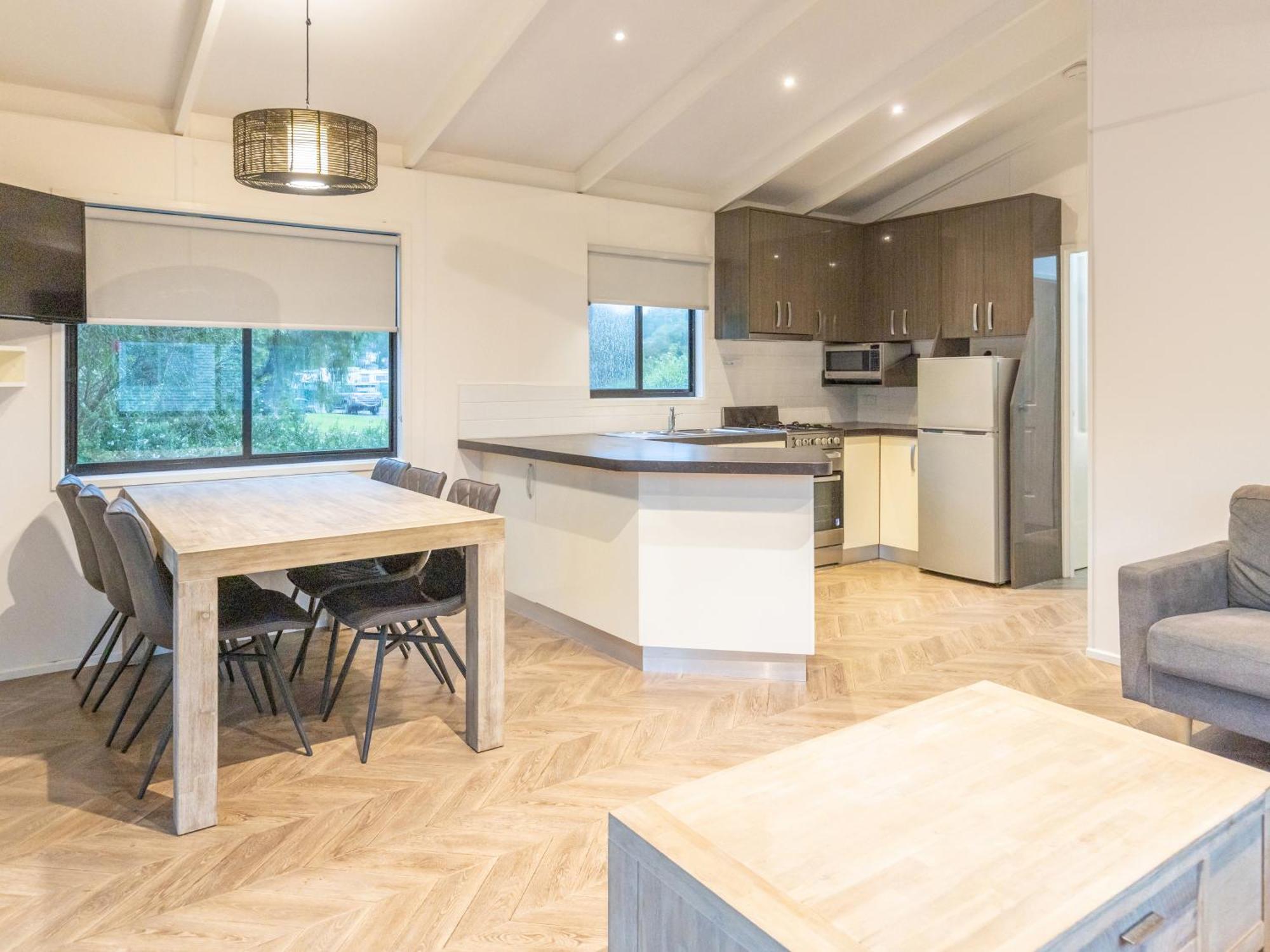 Nrma Warrnambool Riverside Holiday Park ห้อง รูปภาพ