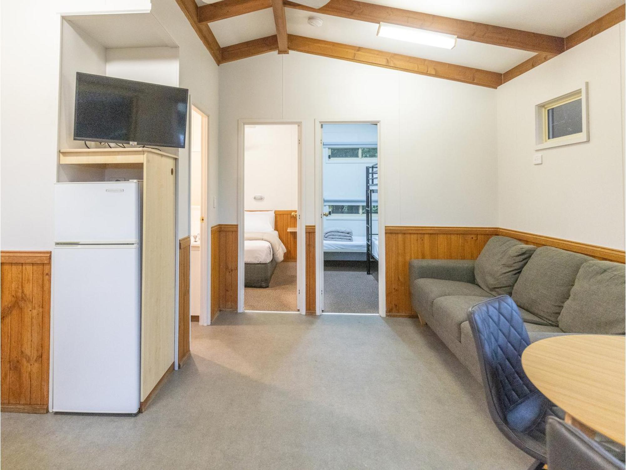 Nrma Warrnambool Riverside Holiday Park ห้อง รูปภาพ