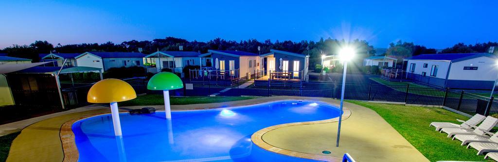 Nrma Warrnambool Riverside Holiday Park ภายนอก รูปภาพ
